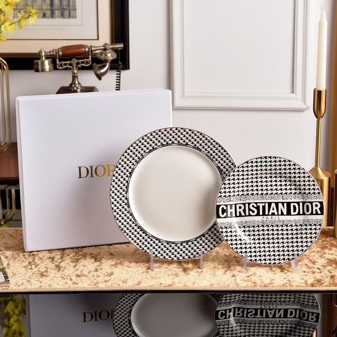 Christian set of two plates available with two colors - Image 2 of 2